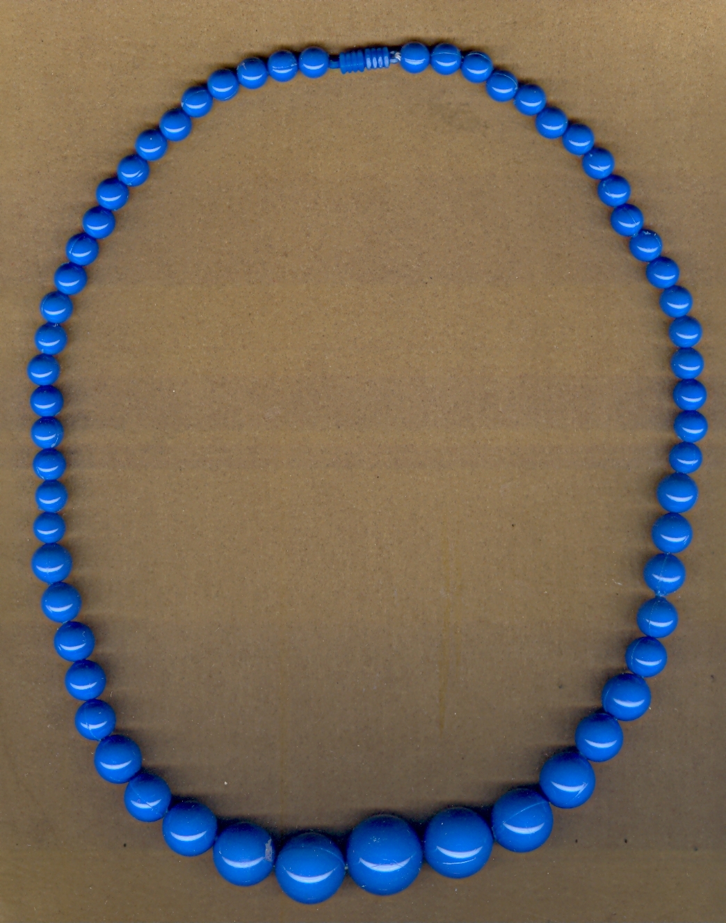 COLLAR PLASTICO