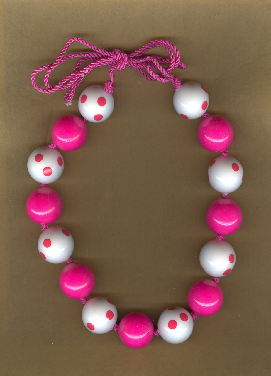 COLLAR PLASTICO